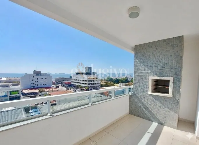 Apartamento 2 Dormitórios com Vista Mar