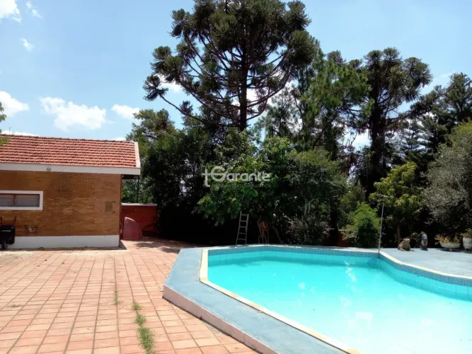 Chácara à venda com 1968m² - Jardim Vila Rica