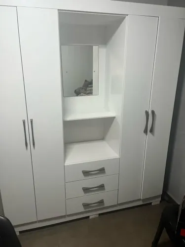 Guarda roupa casal novo