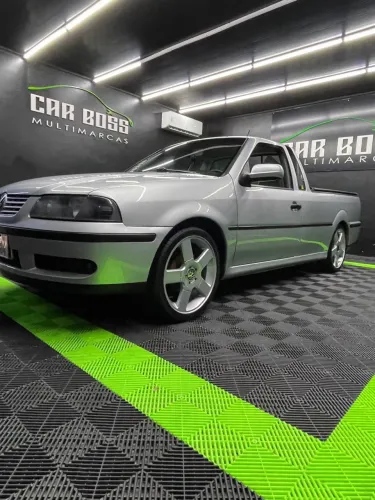 Volkswagen Saveiro FUN 1.8 99cv/ City E S.surf 1.6 2002