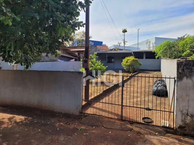 Casa c/ 1 quarto, 70 m², R. Charles Robert Darwin, 25 - Jd. Maringá