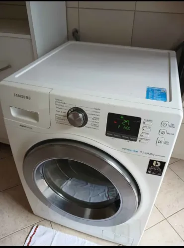 Vendo lava seca Samsung 10kg 