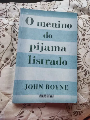 Livro o menino do pijama listrado