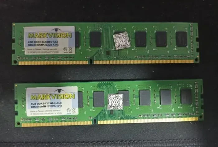 memória RAM Markvision 4GB DDR3 (2x)