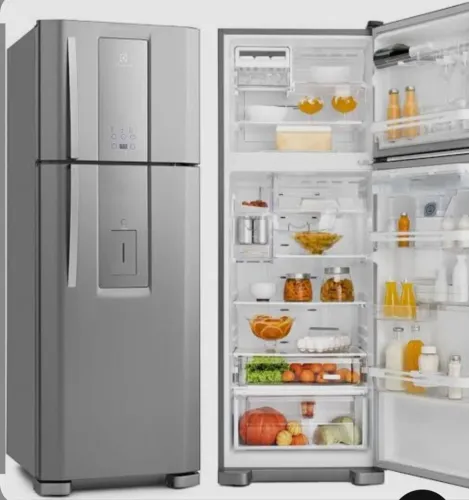 Geladeira inox Electrolux 