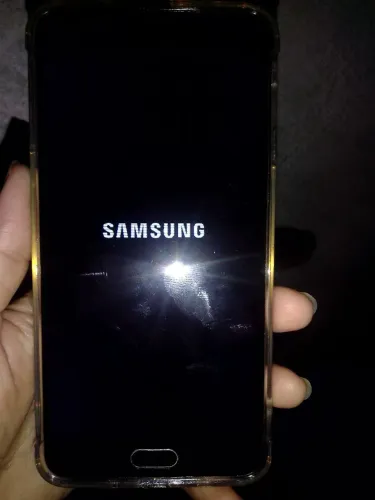 J7 prime R$ 200