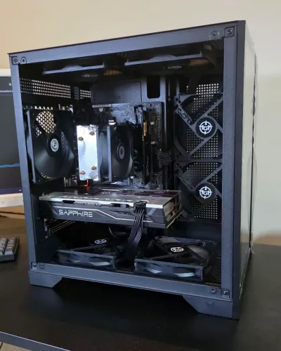 PC GAMER CORE I3 - RX 580