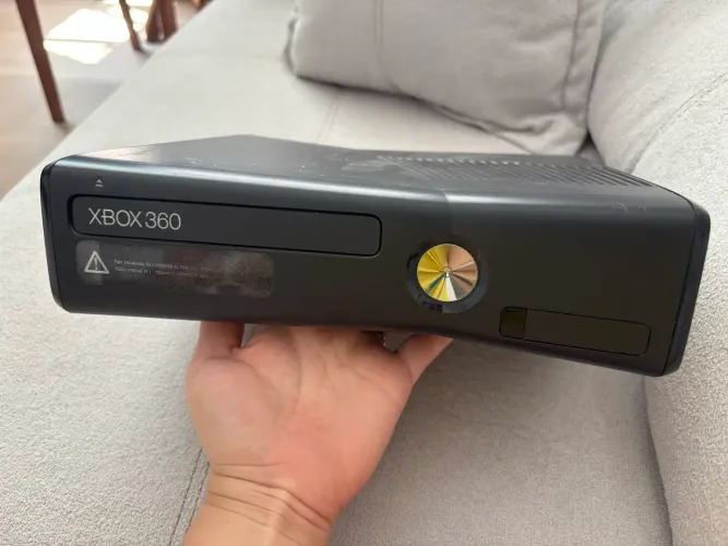 Xbox 360 com 1 controle + Jogos + Fonte Nova Extra