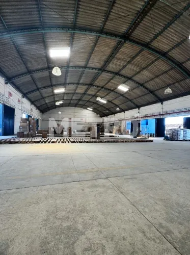 Galpão para locação na Avenida Clementino Coelho, 3.850m, Petrolina-PE