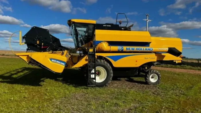 COLHEITADEIRA NEW HOLLAND S5070