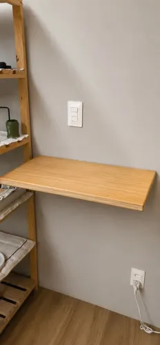 Mesa retrátil de parede