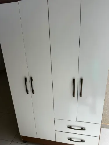 Guarda-roupa de solteiro seminovo!