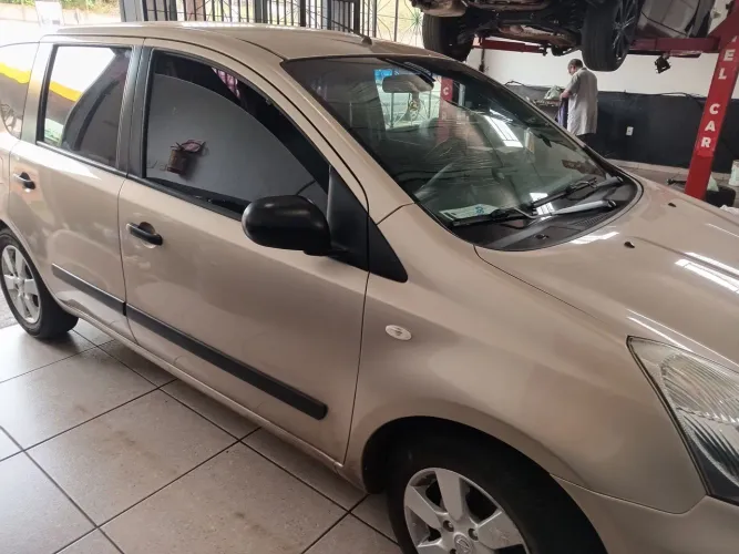 Nissan Livina S 1.6 16V Flex Fuel Mec. 2011