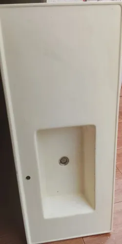 Vendo pia de mármore sintético