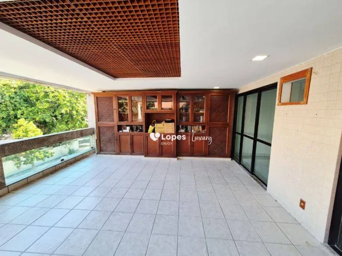 Apartamento com 3 quartos sendo 1 suíte à venda, 109 m² por R$ 760.000 - Recreio dos Bande
