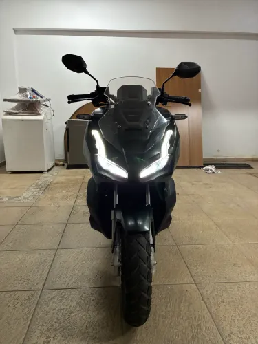 HONDA ADV 2024 ESTADO DE 0KM
