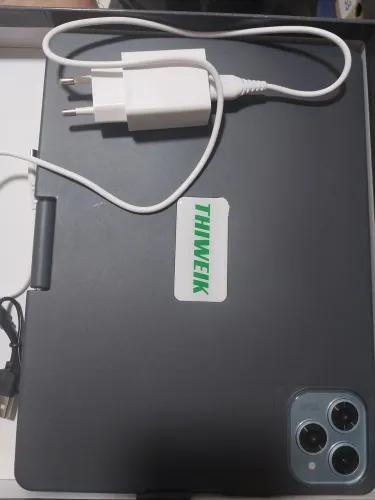 Tablet Thiweik 2 em 1