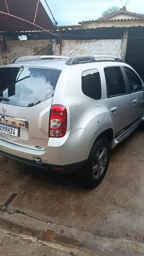 Renault Duster Dynamique 2.0 Hi-flex 16V Aut. 2013