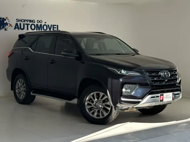 Toyota Hilux CD SRX 4X4 2.8 TDI 16V Diesel Aut. 2023