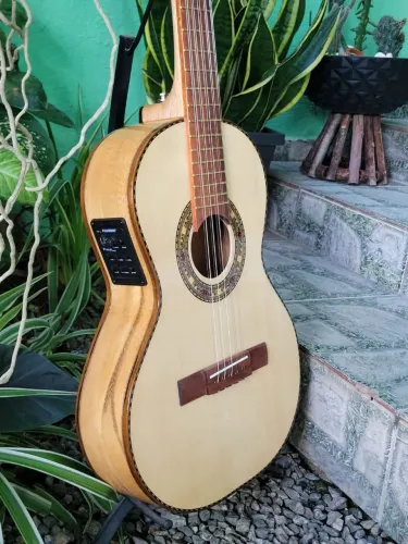 Viola Caipira Elétrica Maciça Abeto e Jacarandá Mineiro