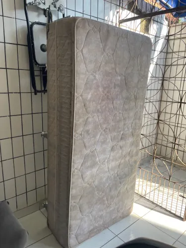 Cama box de solteiro