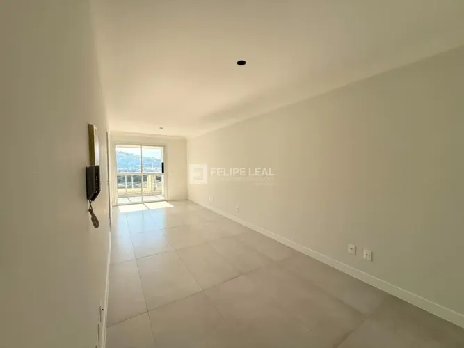 Apartamento em Kobrasol - São José, SC