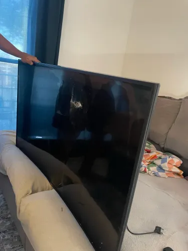 TV Samsung Curved 55? 4K Tela Quebrada - Para Peças - R$ 550