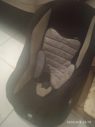 Vendo Cadeirinha para carro