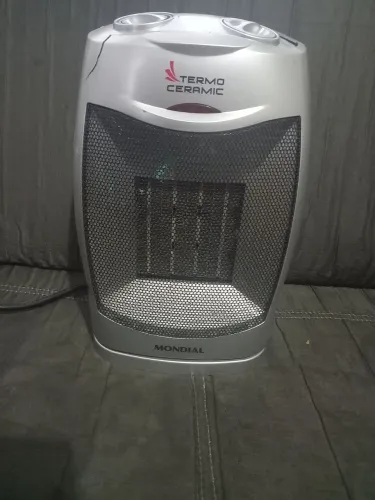Aquecedor marca mundial cerâmica potência 1500 watts em perfeito estado