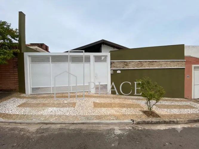 Casa para aluguel no Jardim Parati, Marília-SP | 3 quartos (1 suíte)