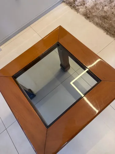 Mesa de centro de madeira