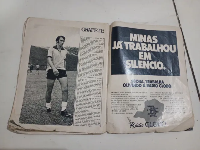 Revista antiga do galo