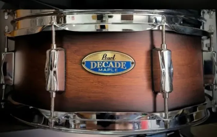 Caixa Pearl Dacade 14X5,5 Maple Honeyburst Finish
