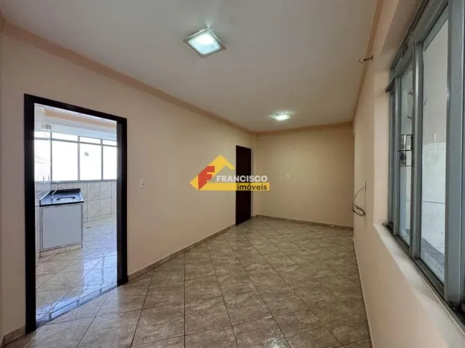 Apartamento para aluguel, 3 quartos, 1 vaga, Interlagos - Divinópolis/MG