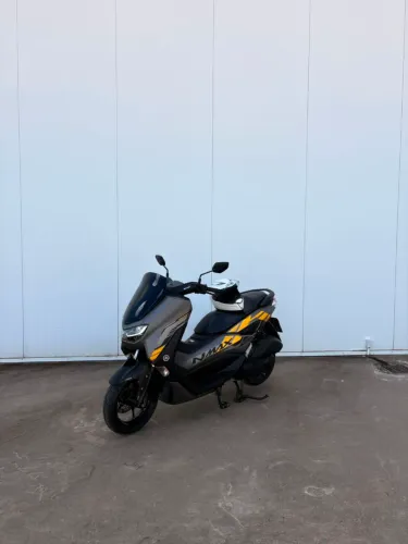 Yamaha Nmax 2023