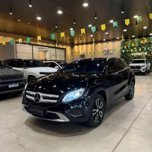 Mercedes-Benz GLA-200 GLA 200 Night 1.6. TB 16V Flex Aut. 2015