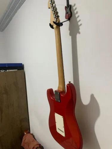Guitarra Modelo menphys g40