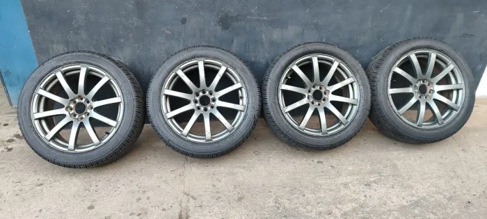 ? VENDE-SE JOGO DE RODAS ARO 17 MULTIFUROS ?