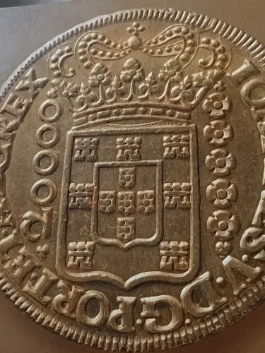 Livro Fantástico As Moedas Contam a História do Brasil