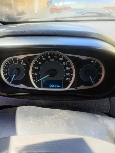 Ford KA+ Sedan 1.5 16V Flex 4P 2015