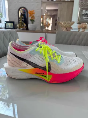 Nike ZoomX Vaporfly 3 Multi-Color