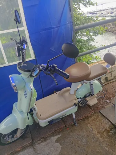 Moto Elétrica Vintage Nova