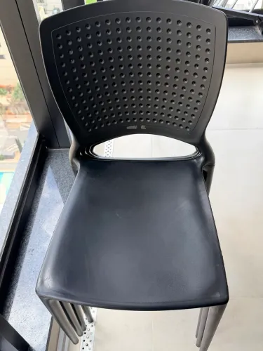 Conjunto de 4 Cadeiras Tramontina Safira em Polipropileno