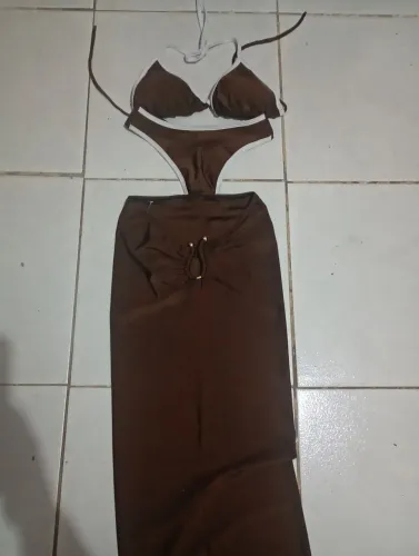 Vendo esse lindo kit moda praí 3 peças tá zerado comprei e não gostei