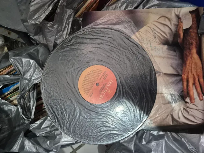 CDs e discos de vinil