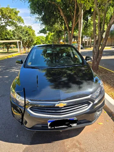 Chevrolet Onix Hatch LT 1.0 8V Flex Mec. 4P 2018