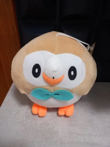 Pokemon de pelúcia Rowlet (h=18 cm)