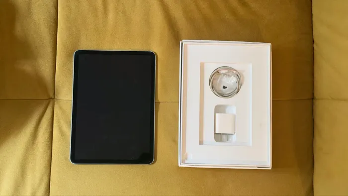 Ipad Air 6th (2024) Chip M2, Wi-fi, Tela 11, 128GB, 8GB Ram, Azul