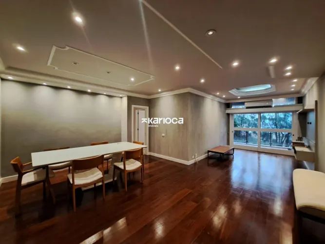 APARTAMENTO PÉ NA AREIA NA BARRA DA TIJUCA - AVENIDA LÚCIO COSTA - 3 QUARTOS - 144M²