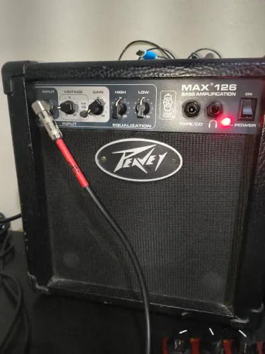 Amplificador peavey contrabaixo 